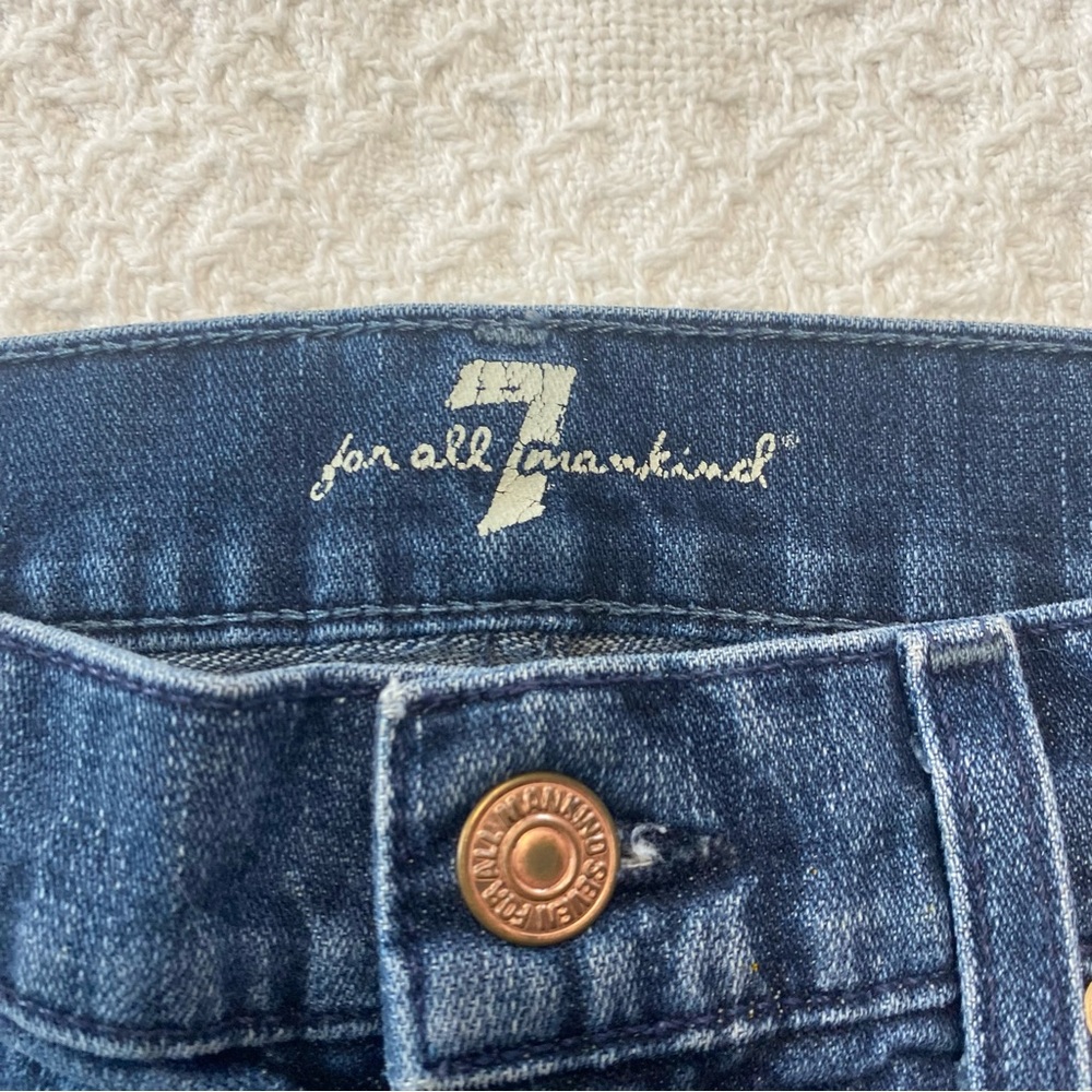 7 For All Mankind Denim Shorts (25) - Picture 3 of 6